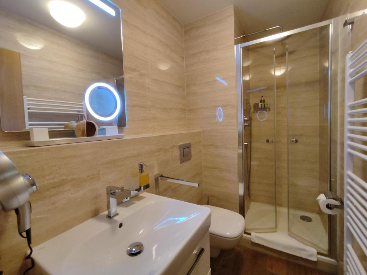 Anensky Apartman C303 - S O2 Tv A Stabilni Rychlou Wifi, S Moznosti Dokoupeni Bufetovych Snidani - By Relax הַרָכוֹב מראה חיצוני תמונה