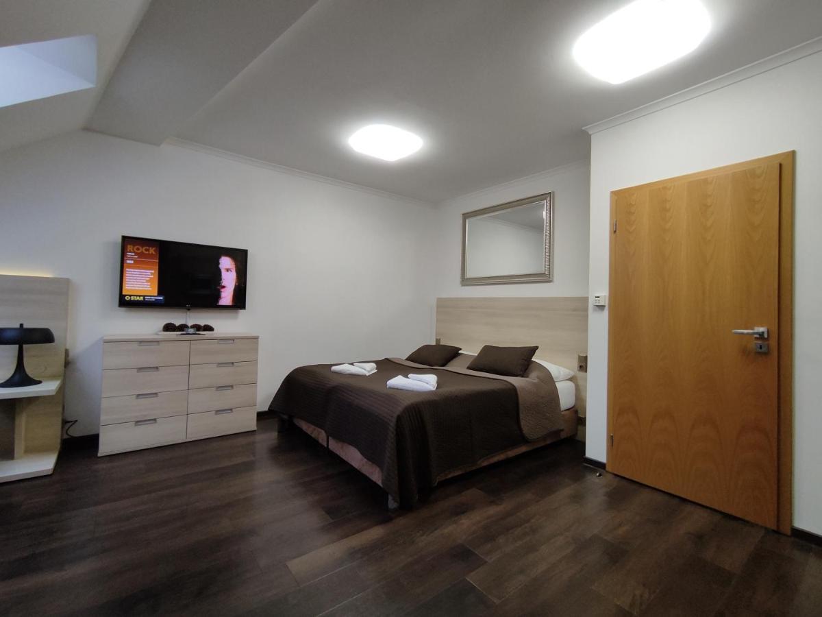 Anensky Apartman C303 - S O2 Tv A Stabilni Rychlou Wifi, S Moznosti Dokoupeni Bufetovych Snidani - By Relax הַרָכוֹב מראה חיצוני תמונה